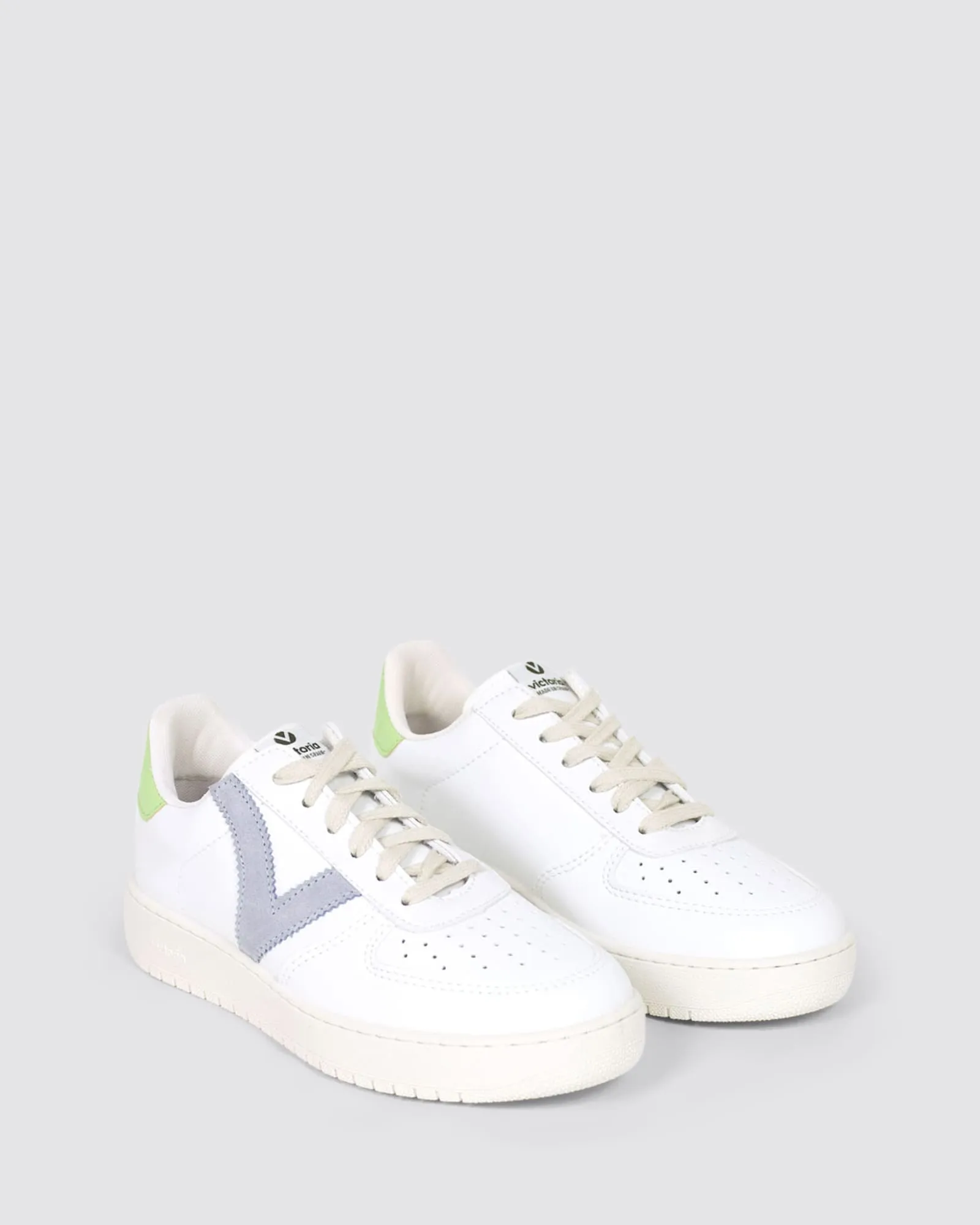 1258201 SNEAKERS LILA
