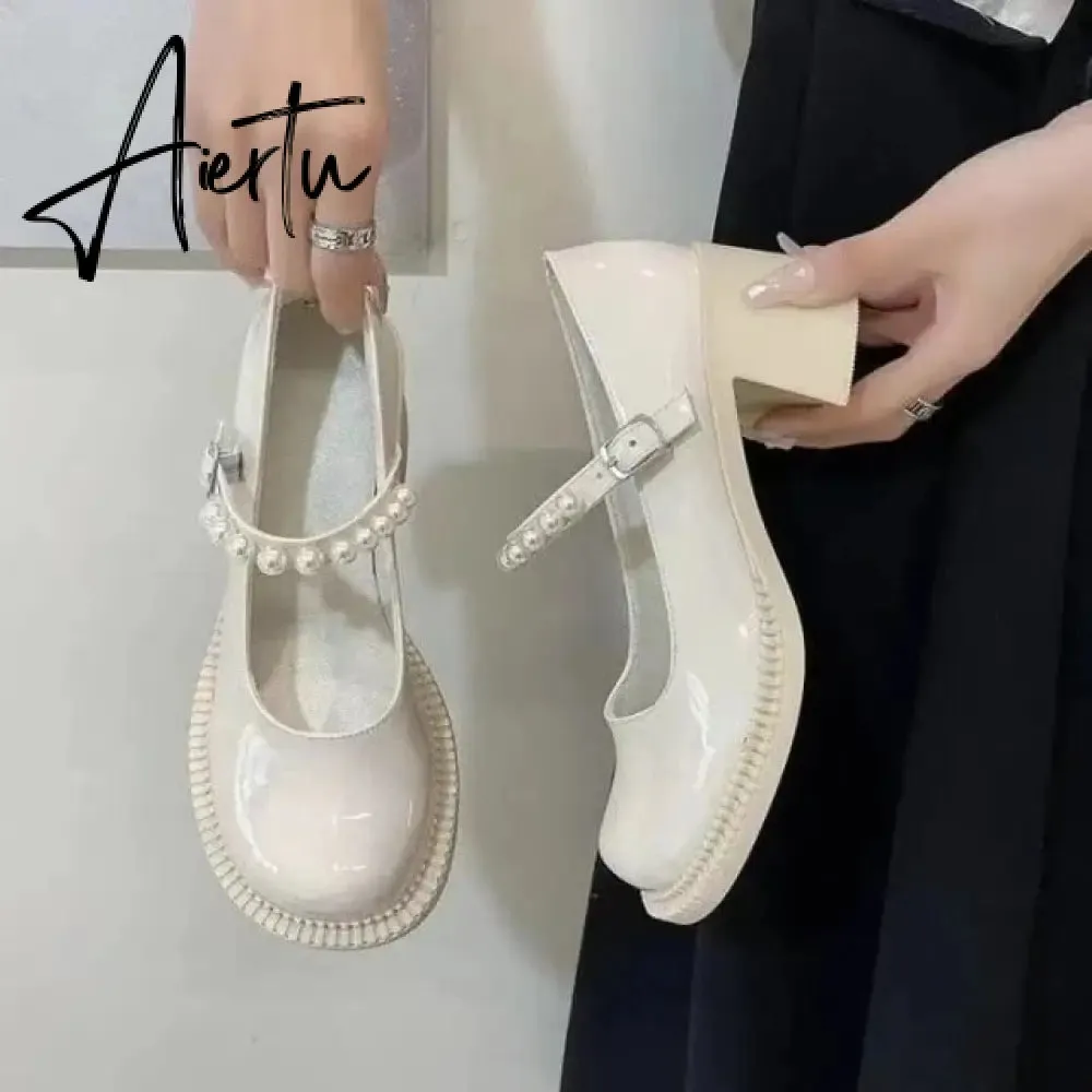 Aiertu Lolita shoes spring fashion pearl platform high heels Mary Jane Japanese retro small leather shoes female college students shoes