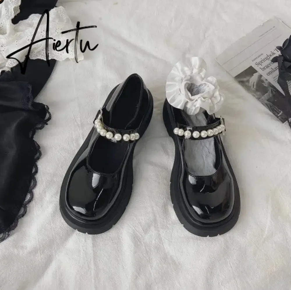 Aiertu Lolita shoes spring fashion pearl platform high heels Mary Jane Japanese retro small leather shoes female college students shoes