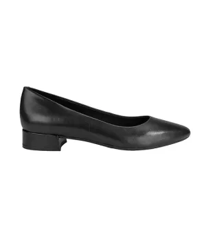 Caldise Low Dress Pump Black