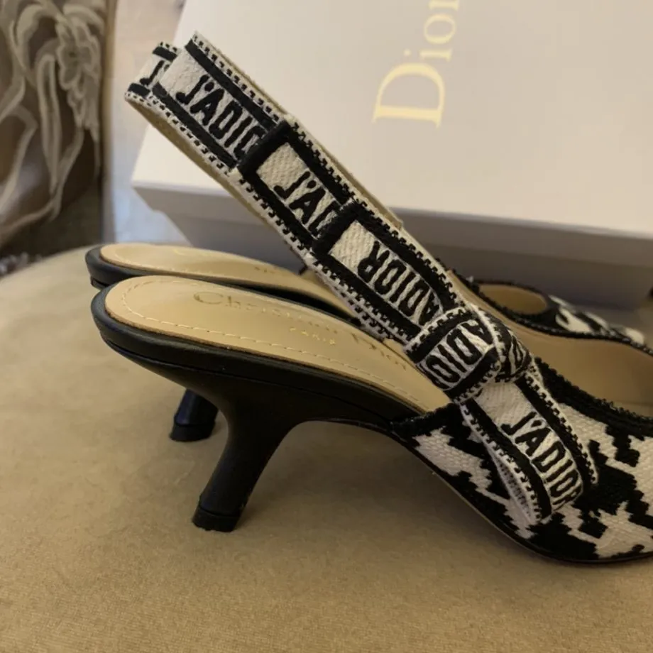 CD J'Ador Slingback Pump Black And White For Women 2.6 in / 6.5 cm