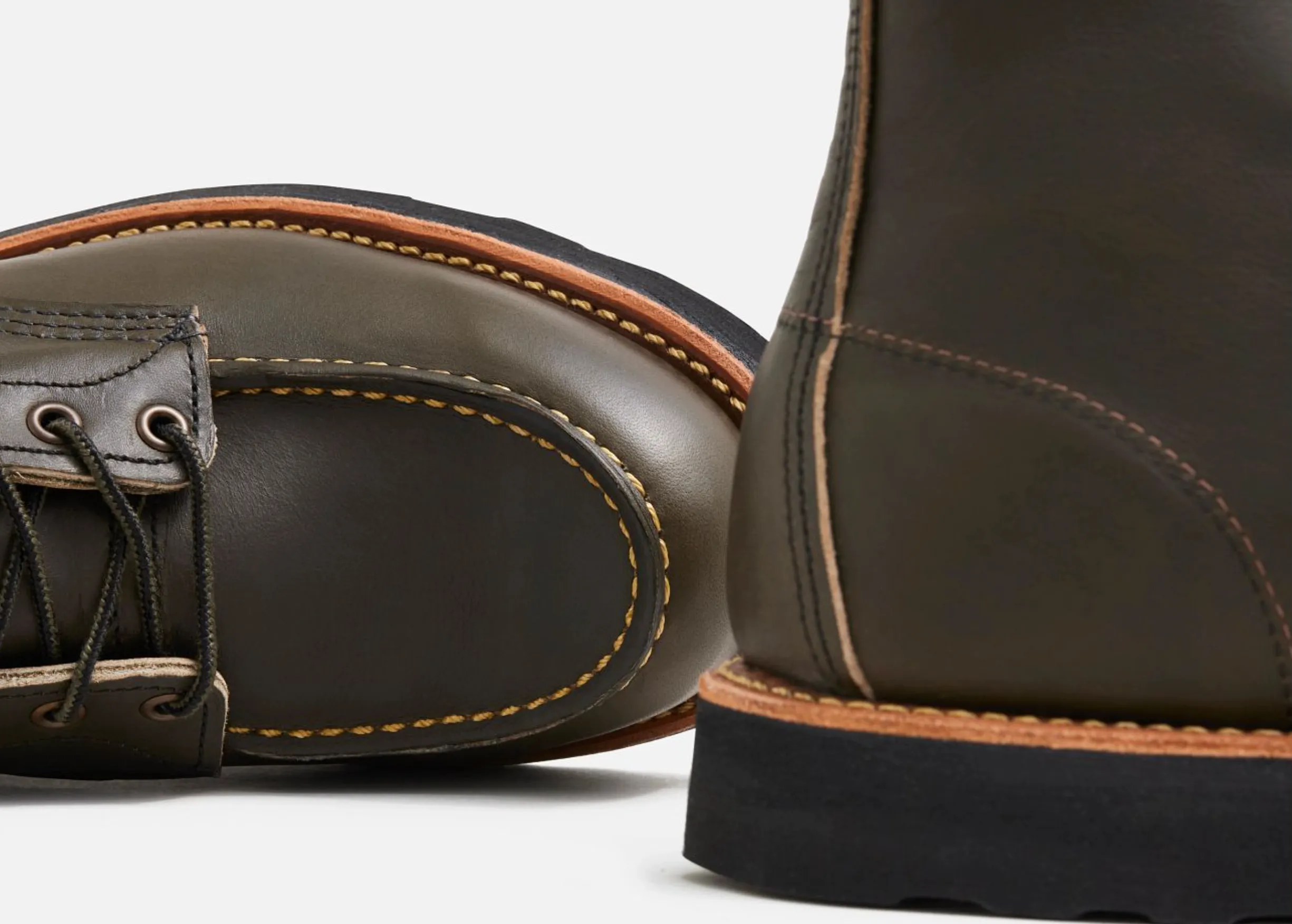 CLASSIC MOC 6-INCH - ALPINE PORTAGE LEATHER