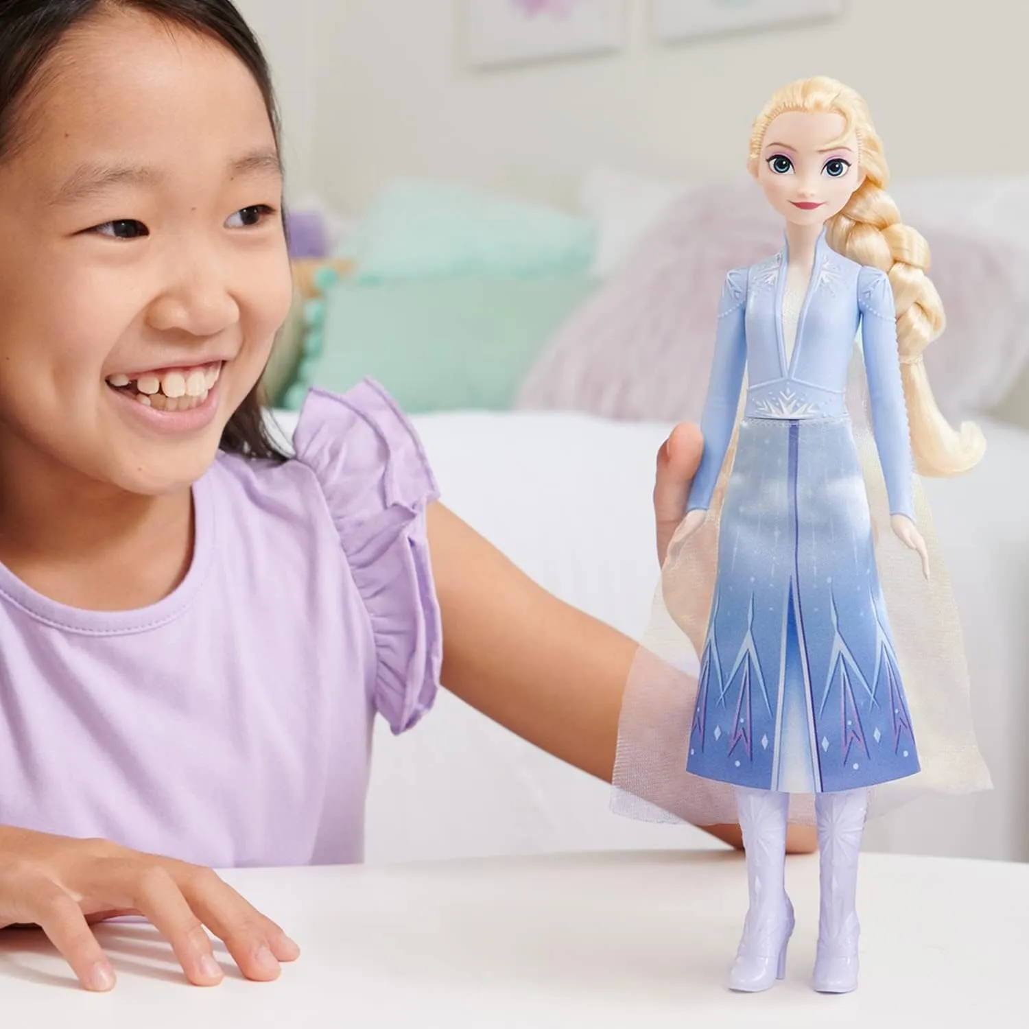 Disney Frozen 2023 Elsa Posable Fashion Doll with Signature Clothing and Accessories Inspired Frozen 2 Movie for Ages 3  (HLW48)