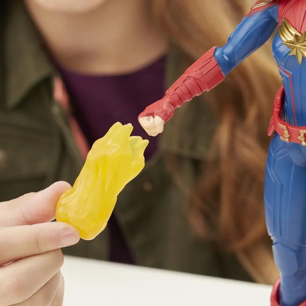 HASBRO  Cosmic Captain Marvel: Carol Danvers becomes one of the universe’s most powerful heroes when Earth is caught in the middle of a galactic war between two alien races - E4565