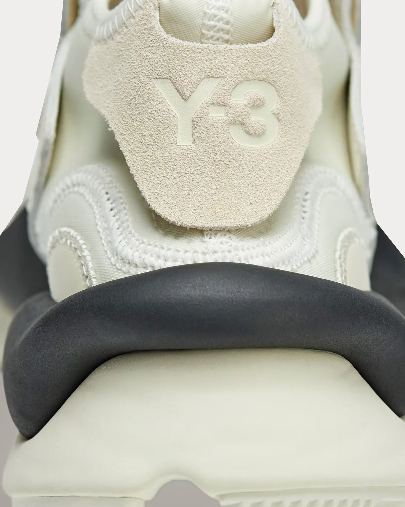 Kaiwa Cream White / Off White / Black Mid Top Sneakers