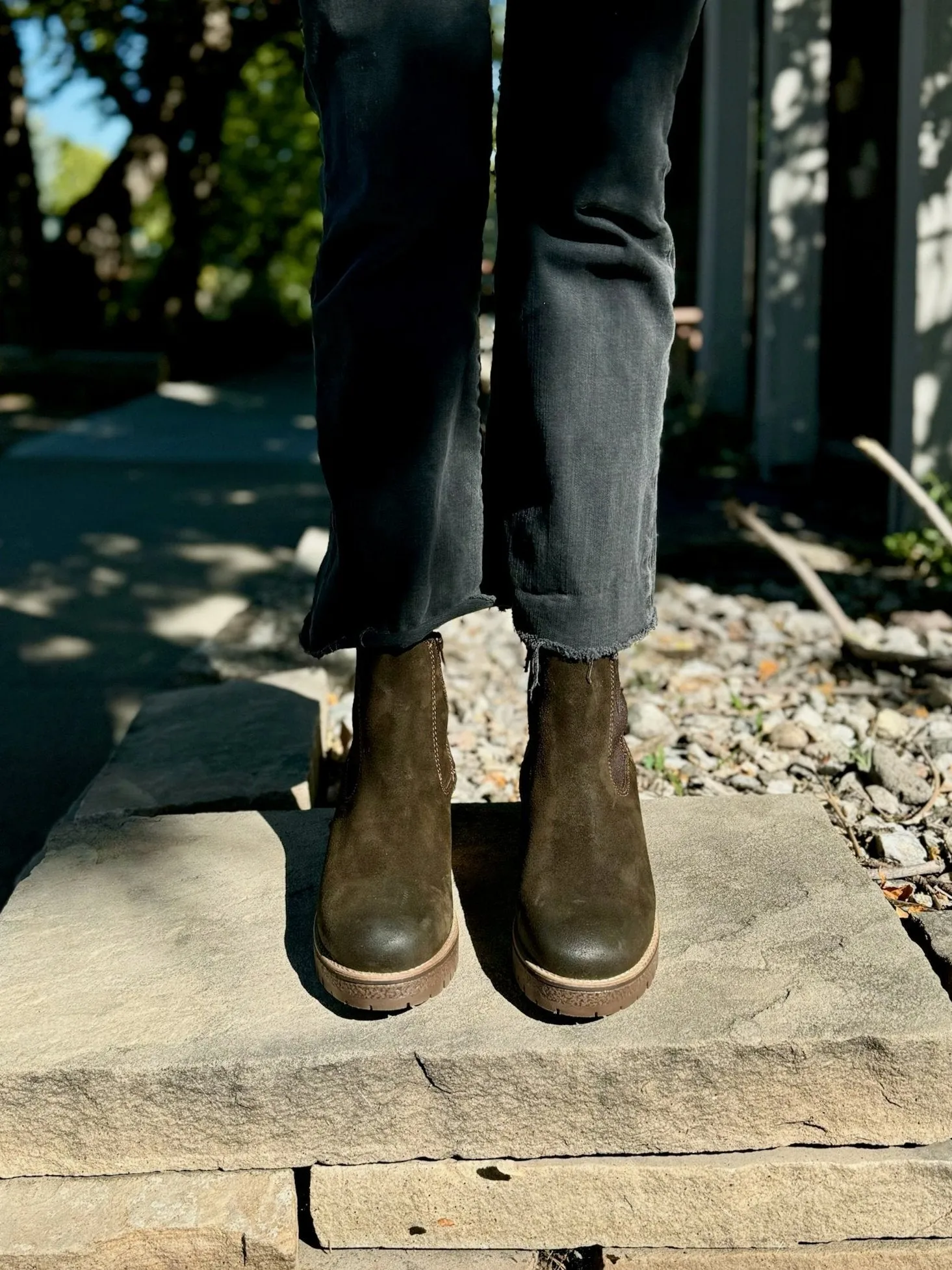 Mercy in Olive/Dark Brown