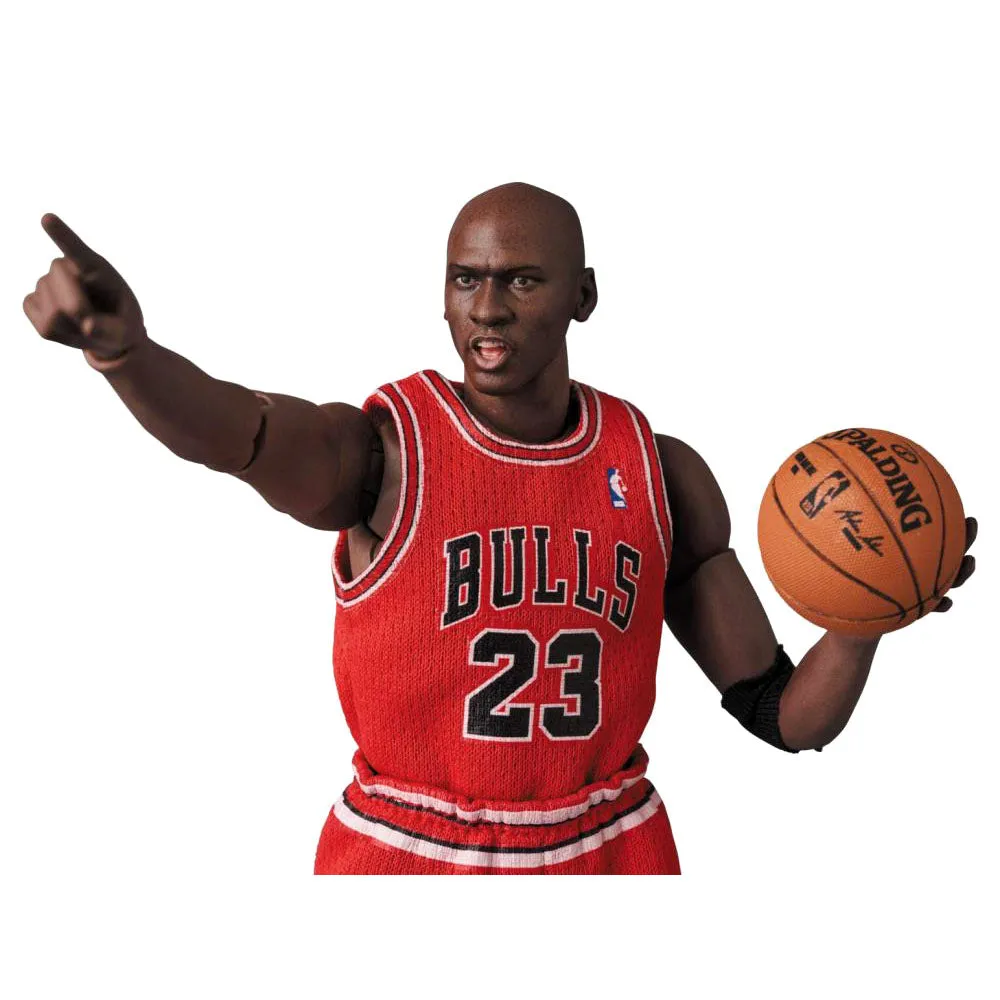 Michael Jordan MAFEX No.100 Figure