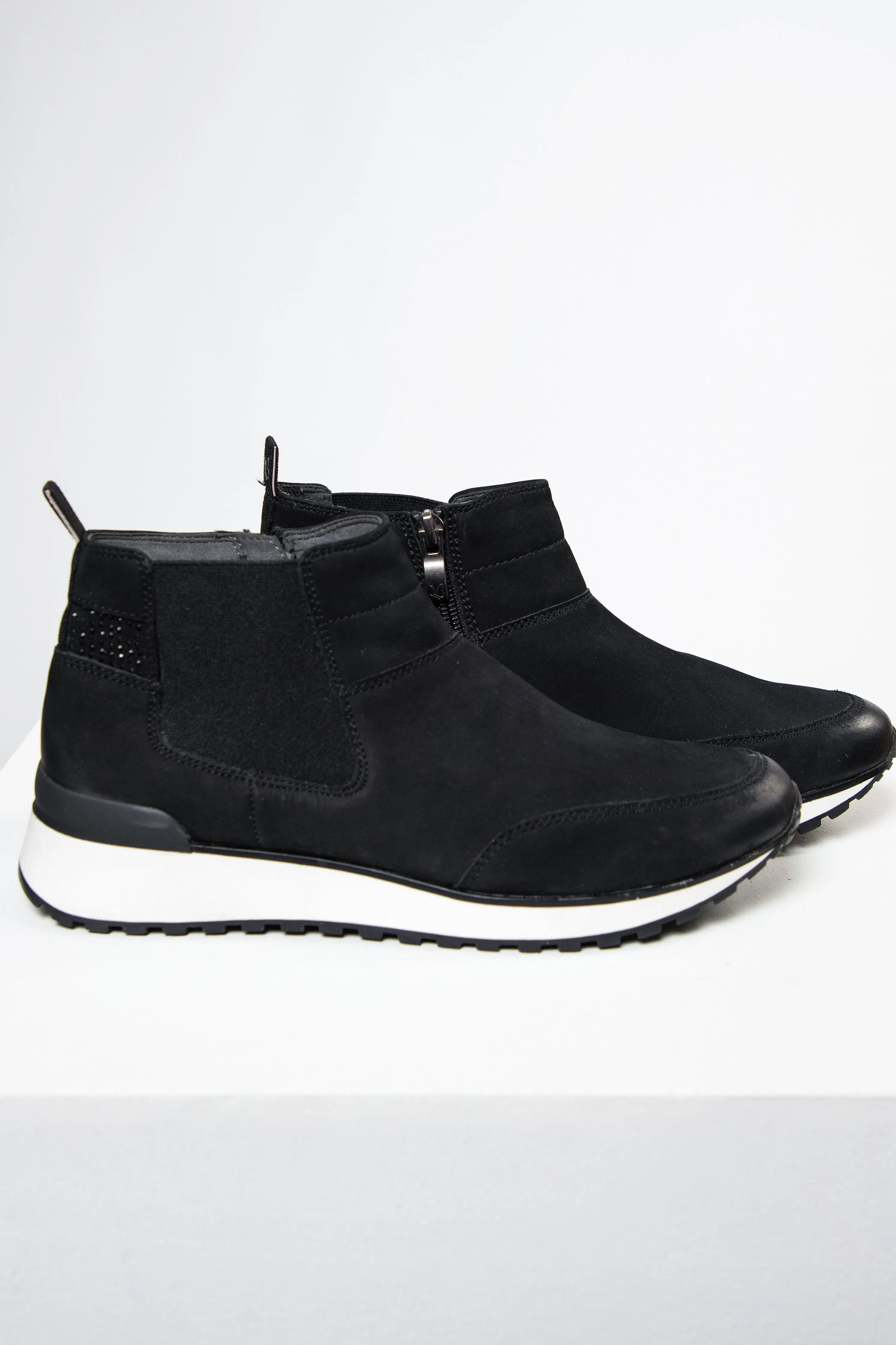 Nightfall Sneakers grey