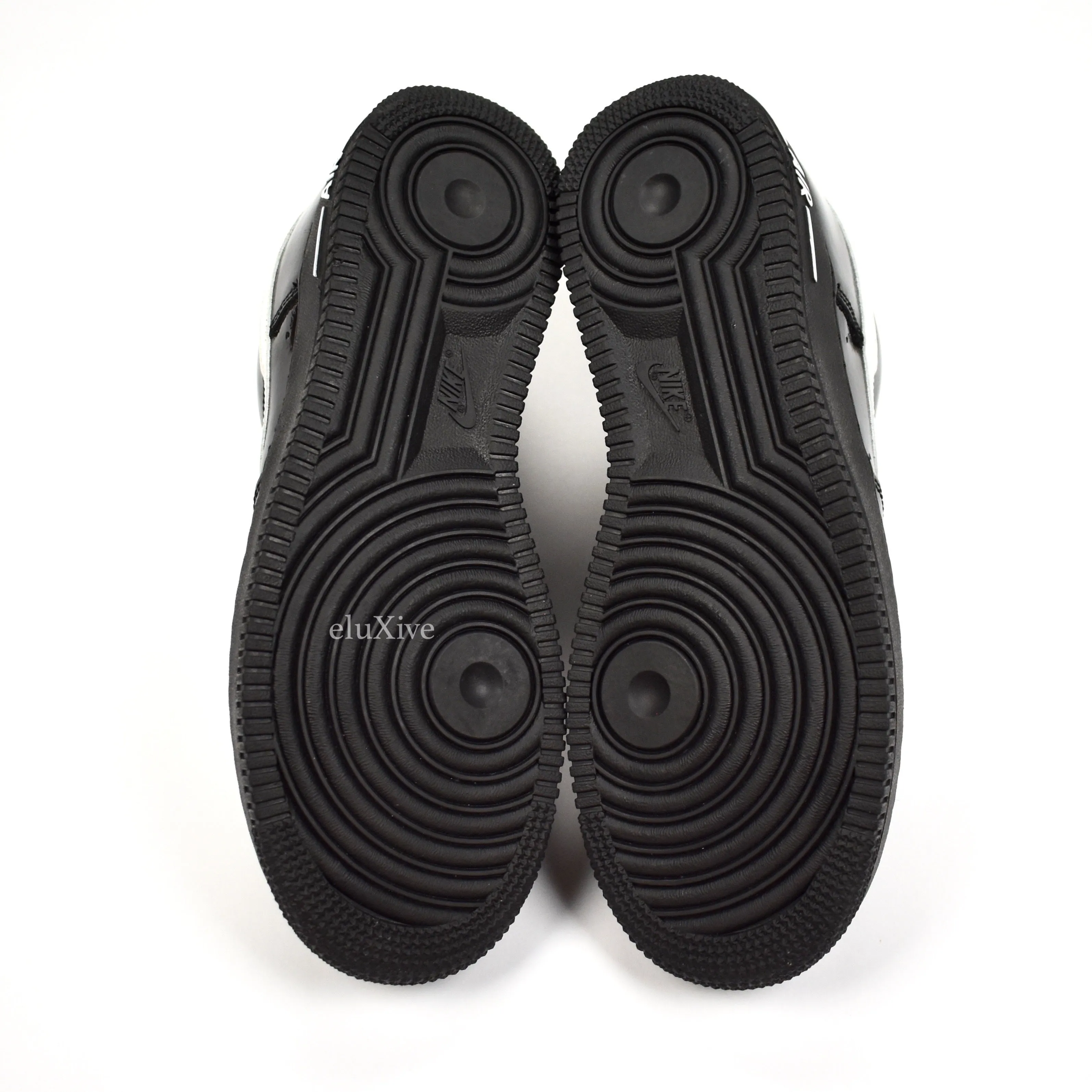Nike - Air Force 1 Low Patent Leather (Black/White)
