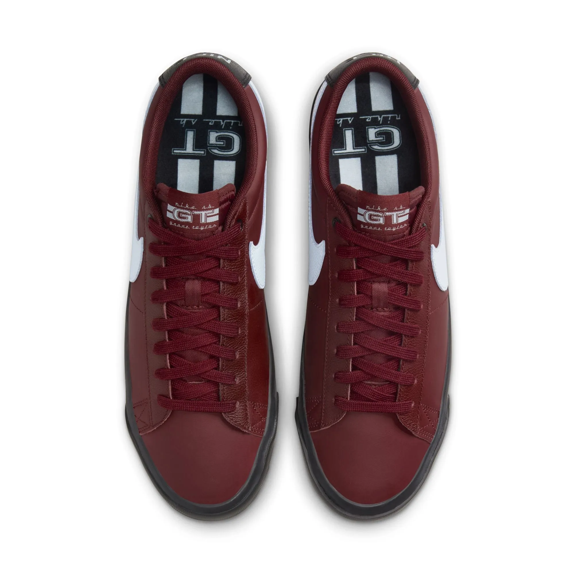 Nike SB - Zoom Blazer Low Pro Gt in Dark Team Red/Dark Team Red/Black/Light Armoury Blue