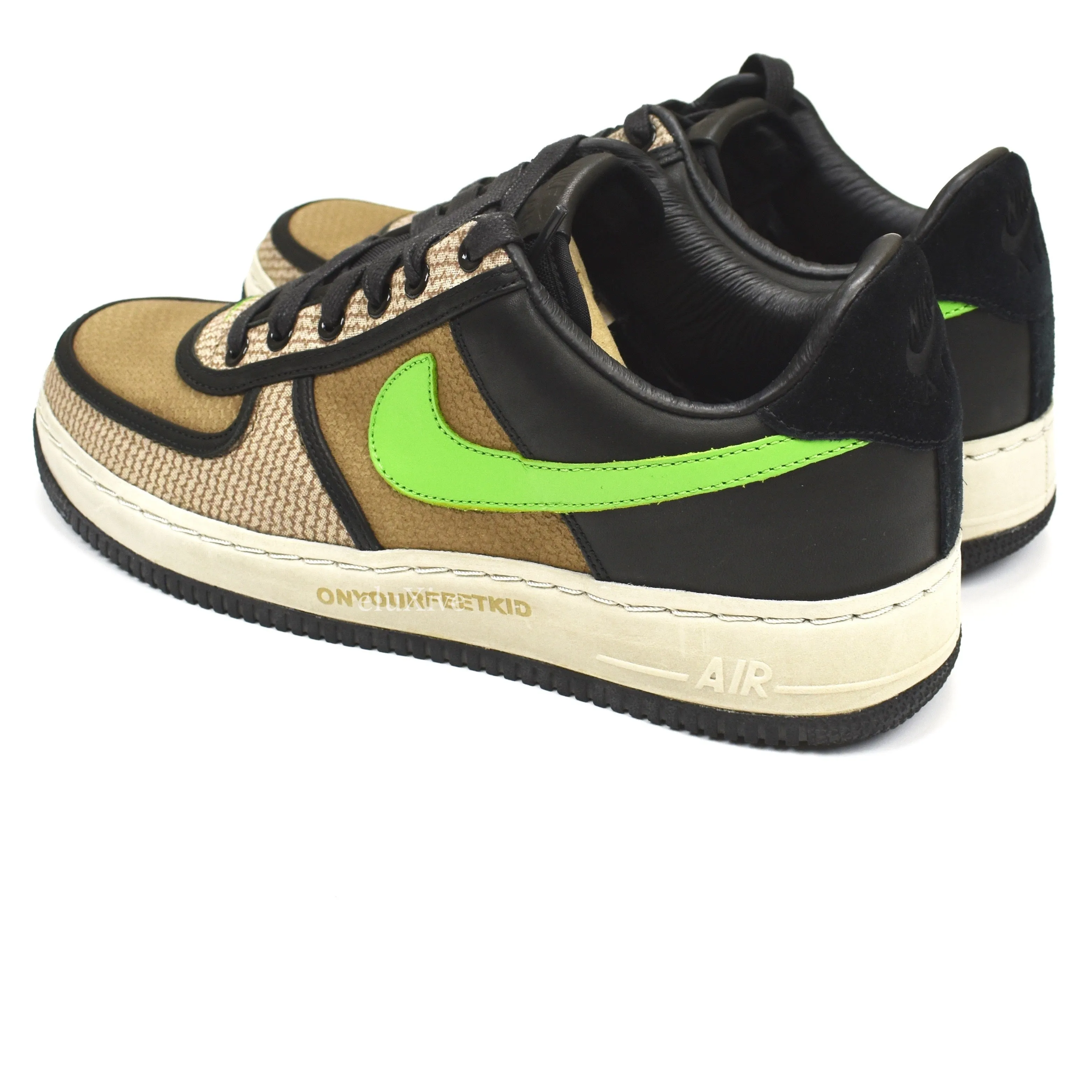 Nike x Undefeated - Air Force 1 Inside Out 'OnYourFeetKid'