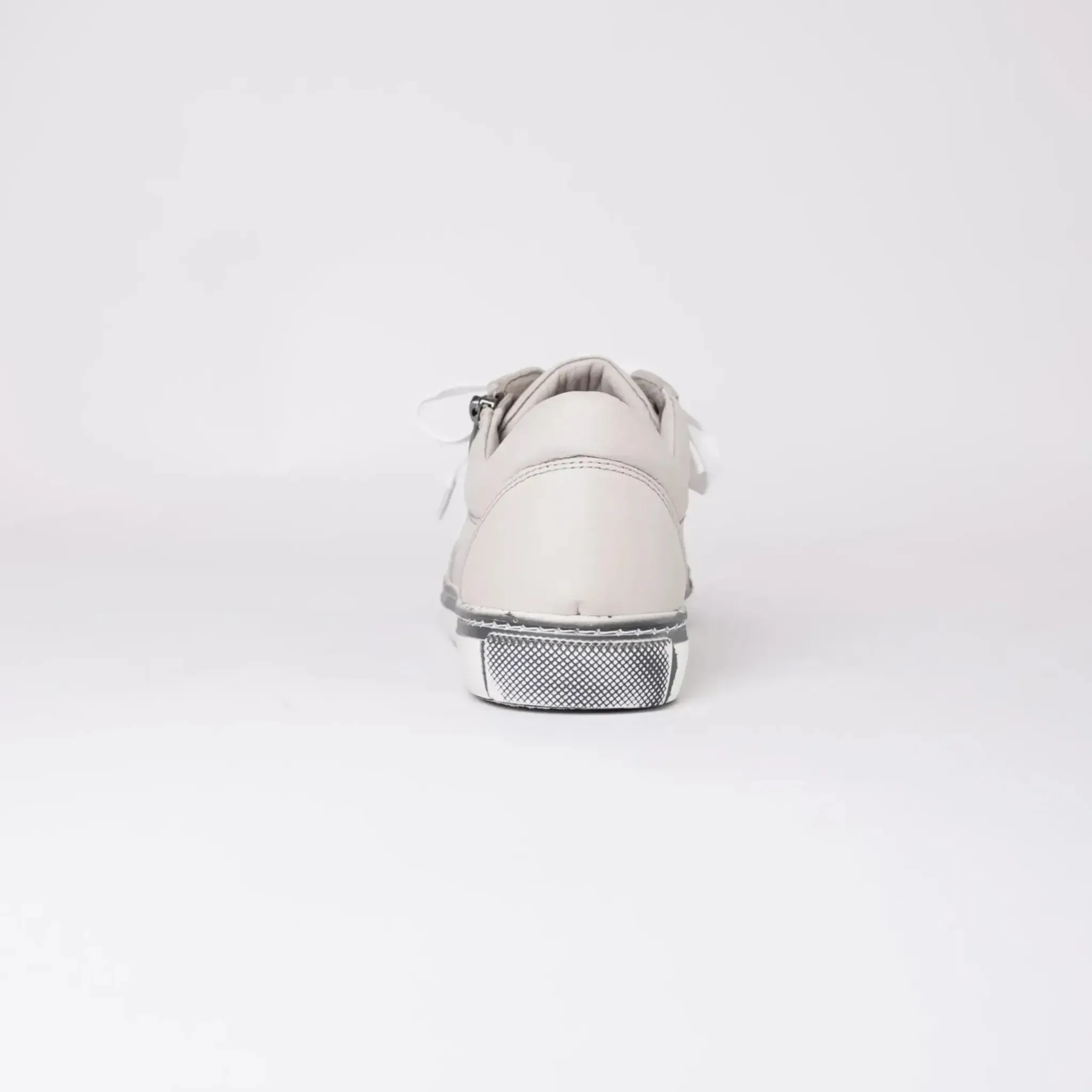 Ronnie Silver Grey Leather Sneakers