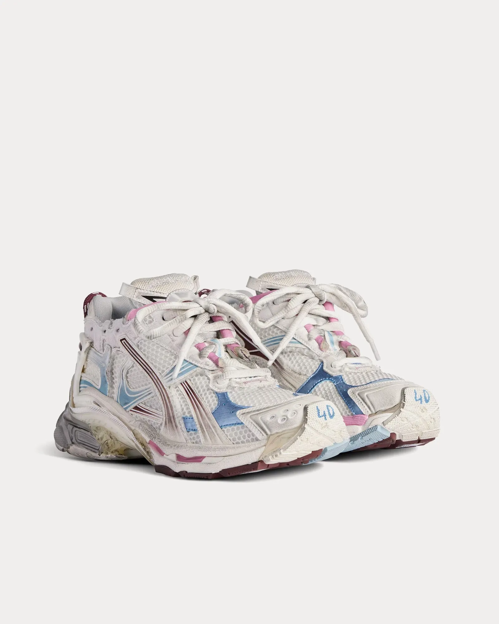 Runner Gradient White / Brown / Blue / Pink / Grey Low Top Sneakers