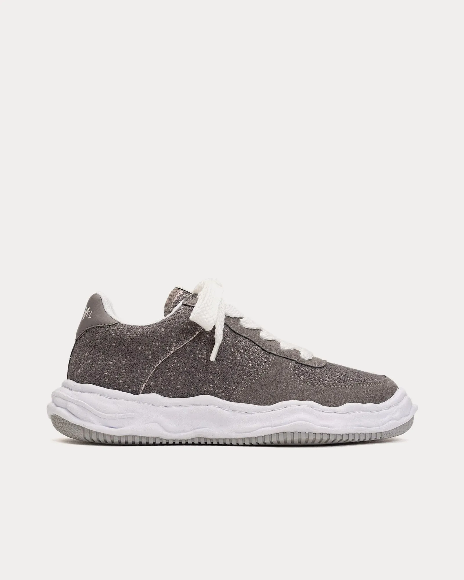 Wayne OG Sole Embroidery Grey Low Top Sneakers